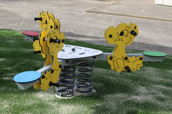 Veertoestel Papegaai