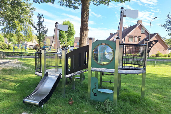 Speelcombinatie Iris RVS groen