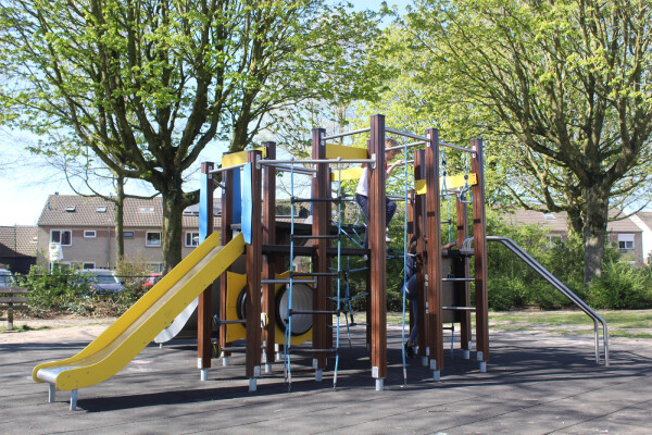 Speelcombinatie Eefje zwart