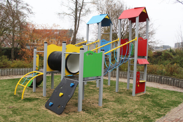 Speelcombinatie Maud rood