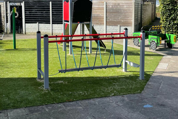 Wiebelbrug Dion rood