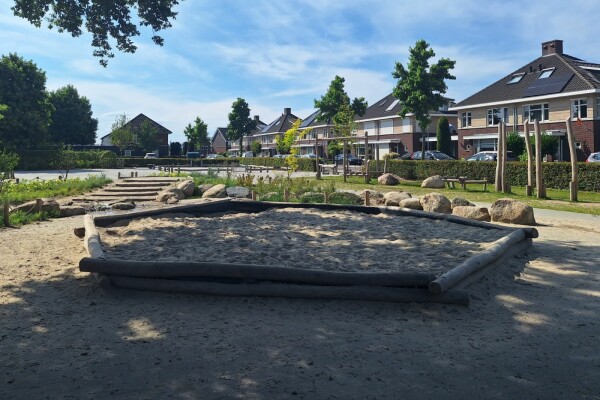 Zandbak zeskant Ø 6,0 m