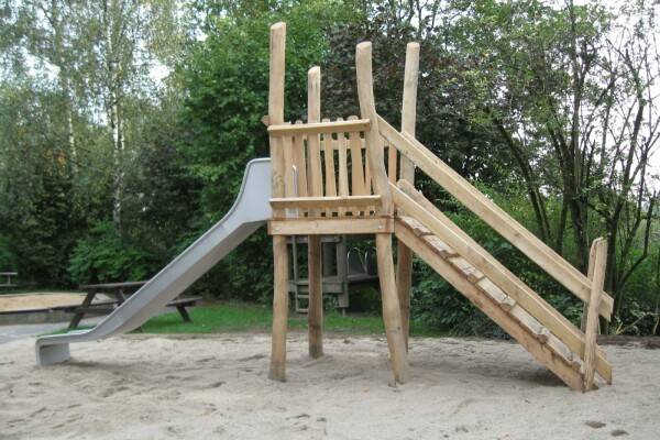 Glijbaantoren Aalbes