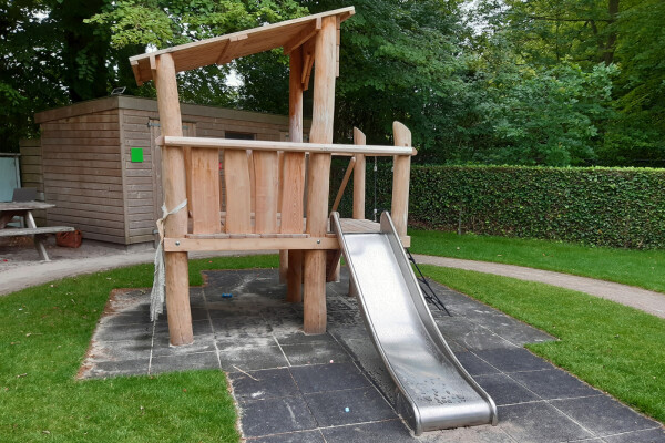 Glijbaantoren Klauterboom •