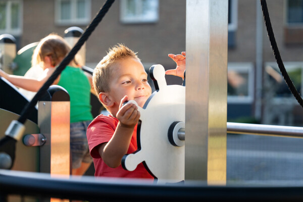 Speelcombinatie Iris RVS rood