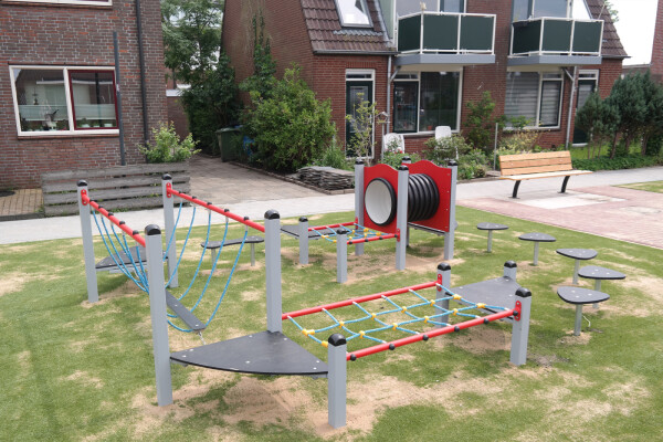 Speelparcours Damian rood