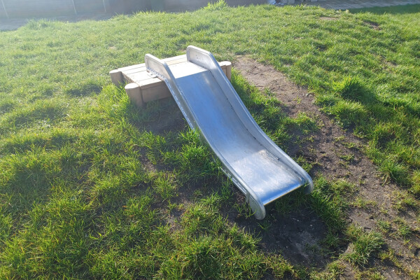 Taludglijbaan met startplateau 0,6 m (verzinkt metaal)