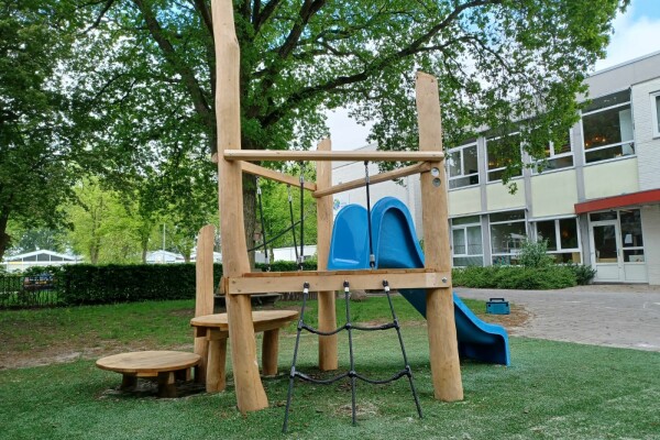 Glijbaantoren Jasmijn blauw •