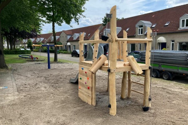 Zandspeeltoestel Yucca •