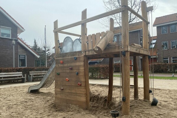 Zandspeeltoestel Yucca •