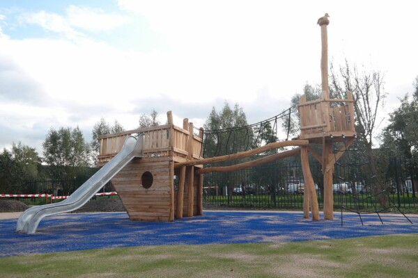 Speelboot Albatros •