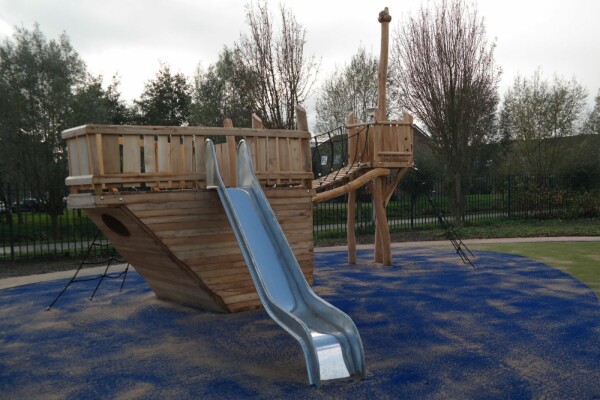 Speelboot Albatros •