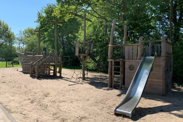 Piratenschip Black Pearl •