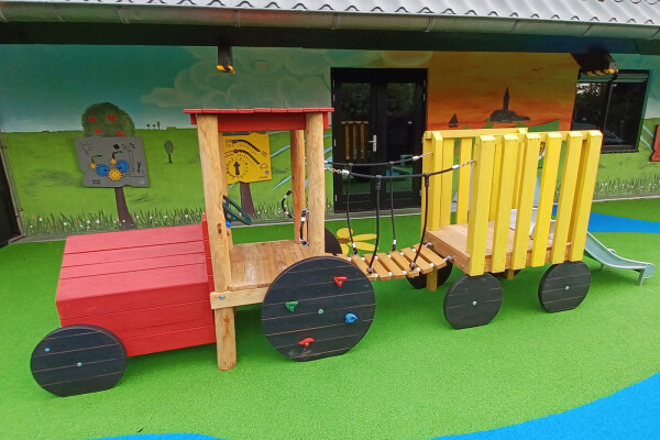 Tractor Teun met hooiwagen