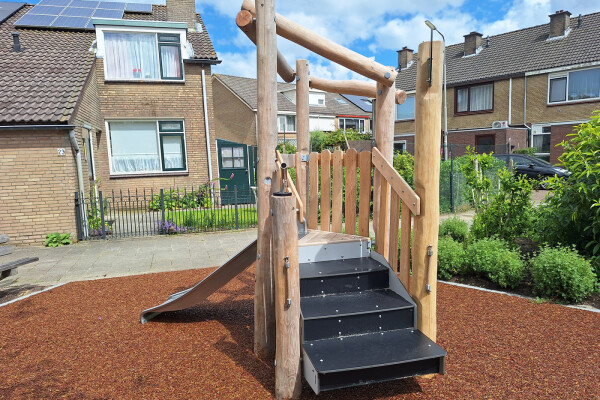 Glijbaantoren Avio •